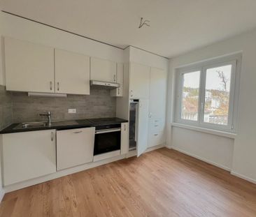 Bel appartement de 2.5 pièces, entièrement rénové - Photo 5