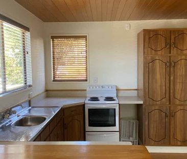Spacious Family Home in Prime Marina Location - Photo 3