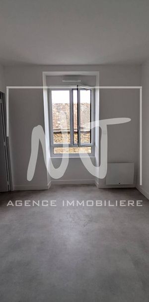 APPARTEMENT A LOUER TRELAZE 49800 1 CHAMBRE - STATIONNEMENT - Photo 1