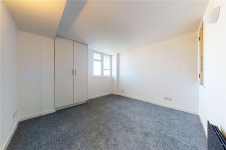 Claredale Street, Cambridge Heath, London, E2 6PG - Photo 5