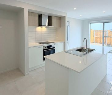 Modern Living with Exclusive Club Access - Mambourin Estate - Photo 2