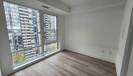 For Lease - 395 Square One Drive Unit# 1009, Mississauga, Ontario - Photo 5
