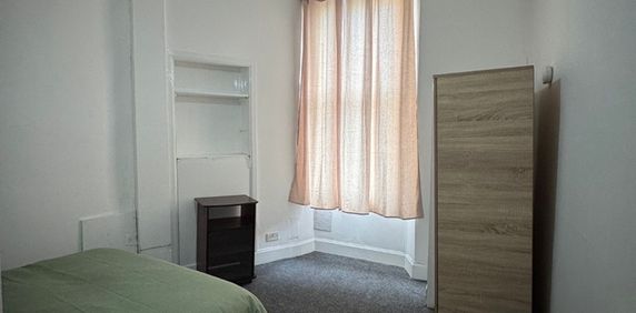 Room in a Shared Flat, Allison Street, G42 - Photo 2