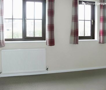 2 bedroom semi-detached house to rent - Photo 3