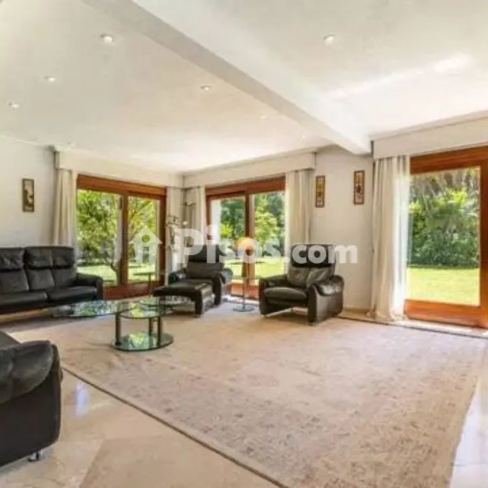 Chalet en alquiler en Estepona - Photo 1