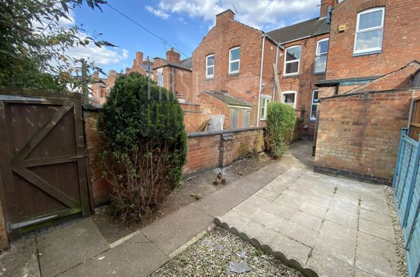 Lord Byron Street, Clarendon Park, Leicester, LE2 - Photo 1