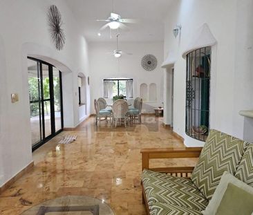 REF. 7913/1387 - Casa en Renta en Temozón Norte, Mérida, Yucatán - Photo 2