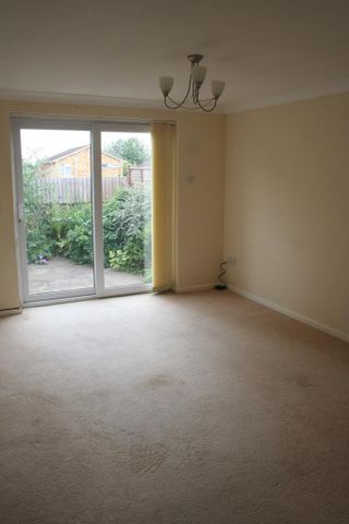 1 bedroom maisonette to rent - Photo 4