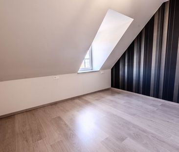 Prachtig ongemeubeld duplex-appartement met 3 slaapkamers gelegen i... - Photo 6