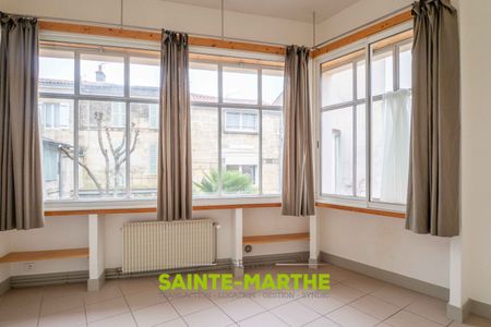 Appartement type atelier en hypercentre - Photo 3