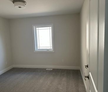 For Lease - 326 Cullen Trail, Peterborough, Ontario - Photo 2