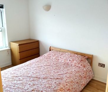 2 Bed Flat, Farman Street, BN3 - Photo 2