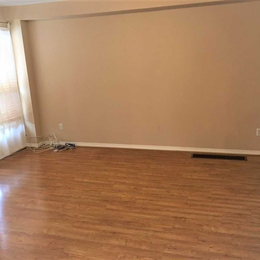 For Lease - 141 Nahanni Drive, Richmond Hill, Ontario - Photo 1