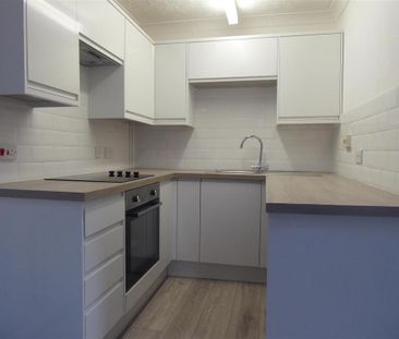 1 bedroom terraced house to rent - Photo 6