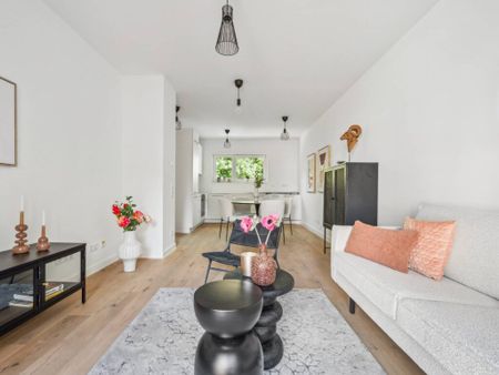 ERSTBEZUG! 2-Zimmer-Wohnung mit Balkon und vielseitigem Charakter - Photo 4