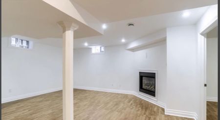 For Lease - 19 morden neilson Way, Halton Hills, Ontario - Photo 4