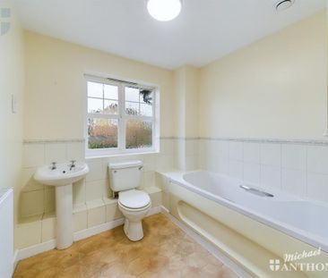 3 bedroom terraced house to rent - Photo 5