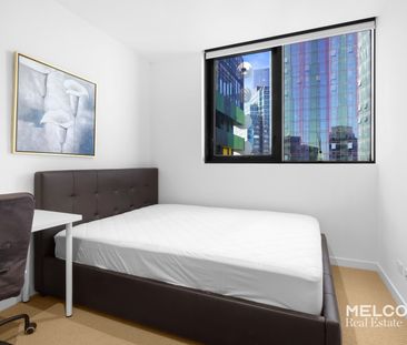 CENTRAL BLISS - FURNISHED APARTMENT - Photo 2