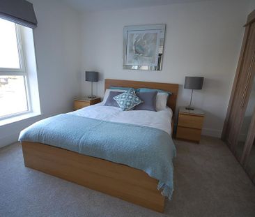 2 bedroom flat to rent - Photo 4