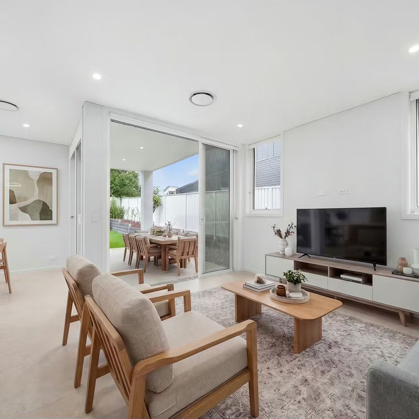 72b Glassop Street - Photo 1