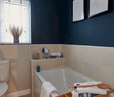 3 bedroom semi-detached house to rent - Photo 3