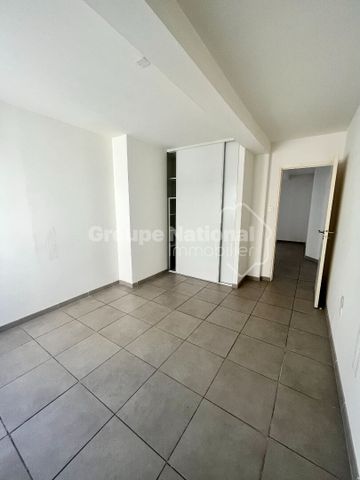 ROGNONAS - Appartement spacieux avec 2 chambres., - Photo 4
