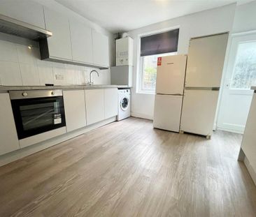 4 bedroom house to rent - Photo 4