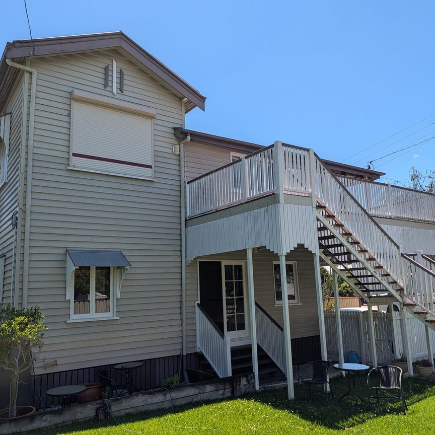 Ground Floor of 2 story house - Photo 1