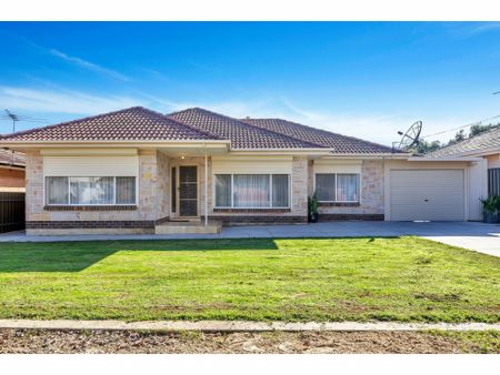 57 Cresdee Road, CAMPBELLTOWN - Photo 3