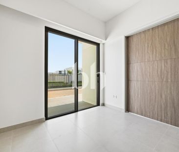 Corner unit | On park view | Middle kitchen - Photo 3