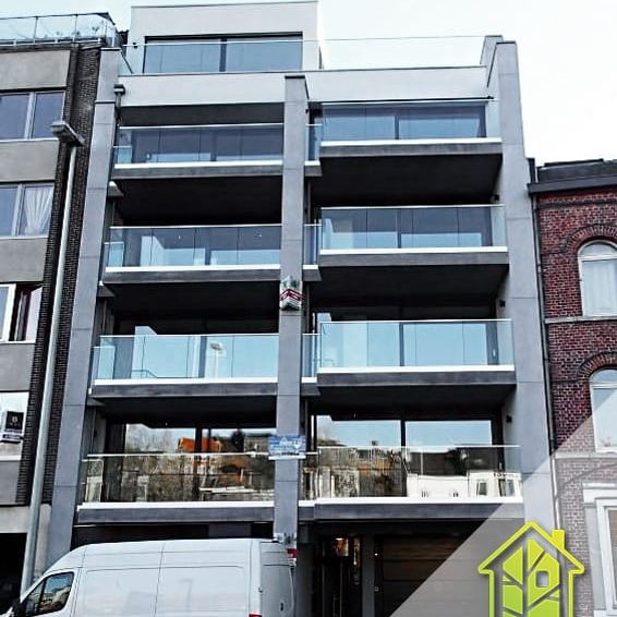 Appartement te huur - Photo 1