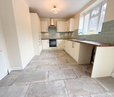 Embleton Road, South Oxhey, WD19 - Photo 5