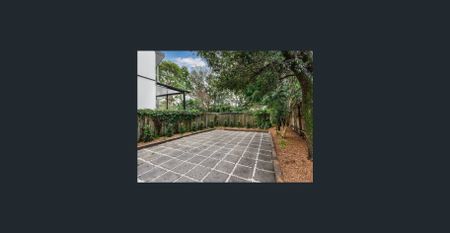 Excellent living with sun soaked large rear garden - Photo 4