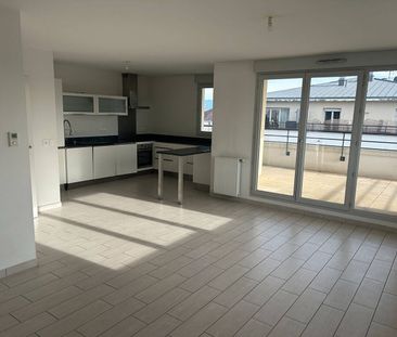 Location appartement 3 pièces 84.43 m² à Ferney-Voltaire (01210) - Photo 1