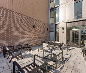 For Lease - 1161 Kingston Road Unit# 207, Toronto, Ontario - Photo 1