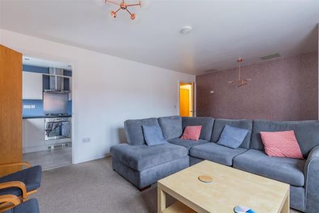 2 bedroom apartment to rent - Photo 3