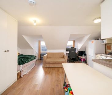 Studio to rent - Photo 6