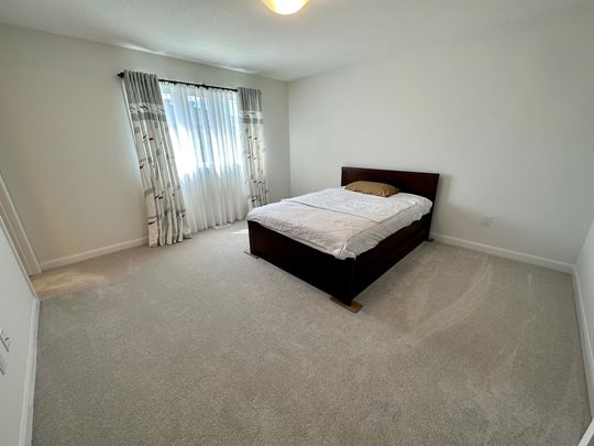 For Lease - 588 LILITH Street, Barrhaven, Ontario - Photo 1