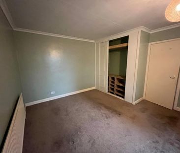 2 bedroom bungalow to rent - Photo 3