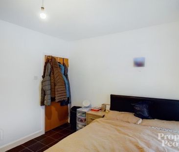 2, 6, Brookhill Avenue, Belfast, BT14 6BS - Photo 4