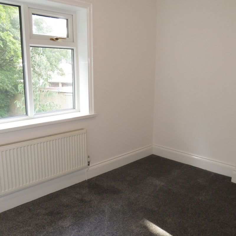 Whiteley Avenue - Photo 1