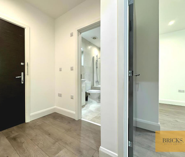 2 bedroom apartment to rent - Photo 4