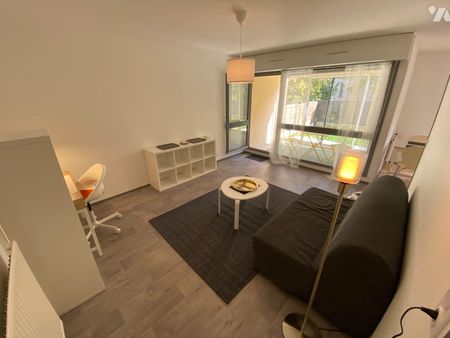 RENNES, square Pédro Flores, type 2 MEUBLE, 51,80 m², au rez-de-chaussée du bâtiment, comprenan... - Photo 2