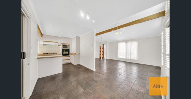 Wonderful family home! - Photo 1