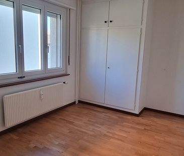 Appartement de 3 pièces au rez-de-chaussée - Photo 2
