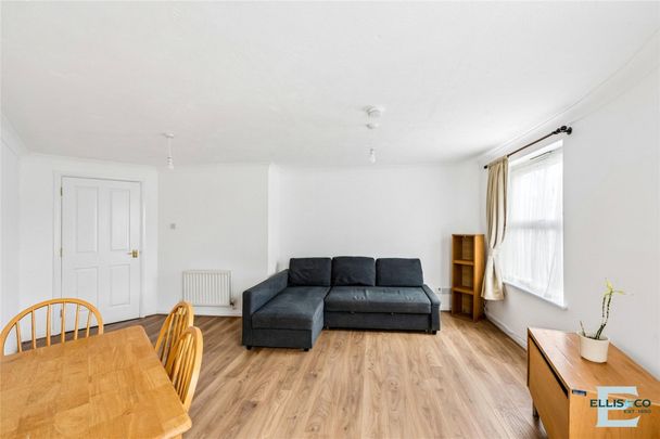 Hampden Lane, N17, London - Photo 1