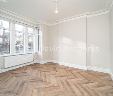 3 bedroom end of terrace house to rent - Photo 2