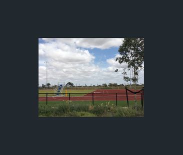 51 Marble Drive, Cobblebank, Vic 3338 - Photo 4