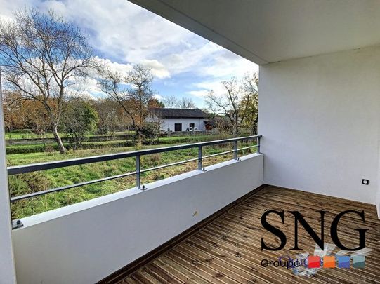 T3 AVEC BALCON ET DEUX PARKINGS - Photo 1