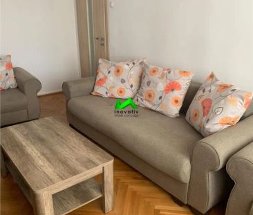 Apartament de inchiriat 3 camere Sibiu Vasile Aaron - Photo 3